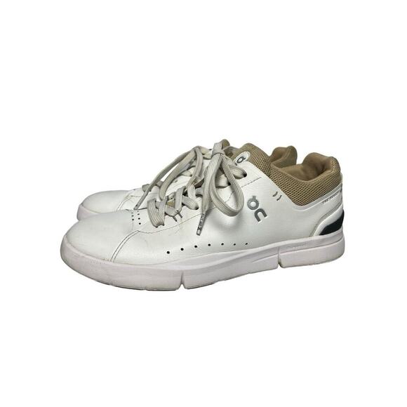 On Running Shoes - ON CLOUD Womens Sneakers Size 8.5 White THE ROGER CENTRE COURT Tennis Shoes
